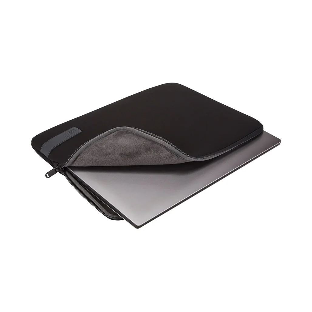Case Logic Reflect Laptop Sleeve - Image 2