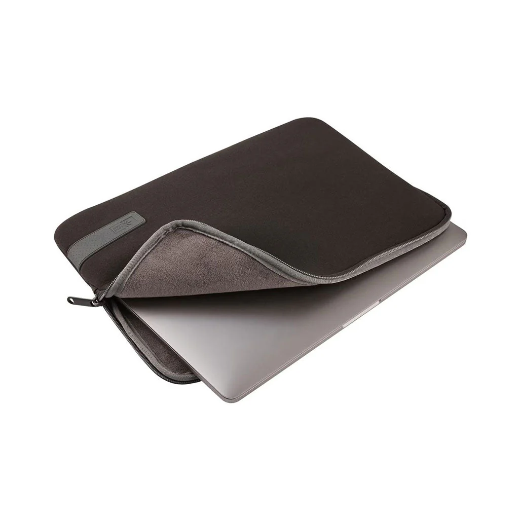 Case Logic Reflect 14-Inch MacBook Pro Sleeve - Black - REFMB-114 - Image 3