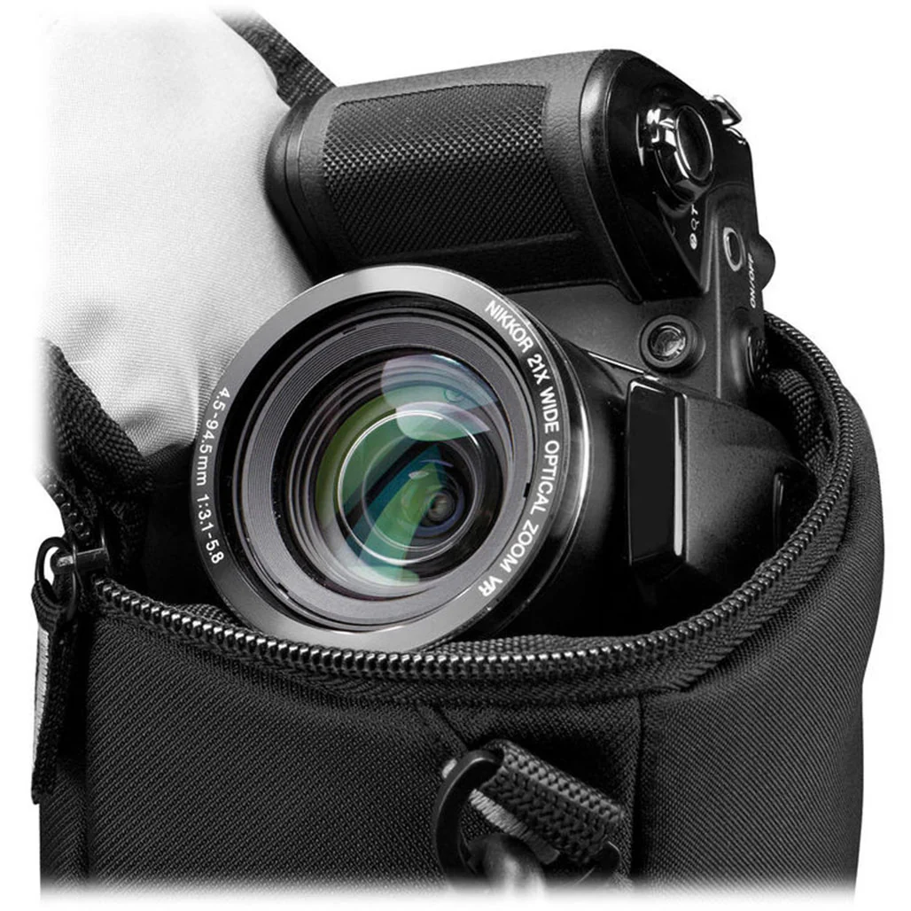 Case Logic Compact High Zoom Camera Case TBC-404 - Black - Image 6