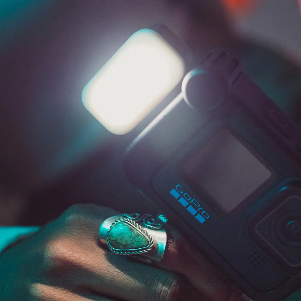 GoPro Media Mod – Directional Mic, HDMI-Out & Expansion Ports for Vlogging and Streaming - Image 4