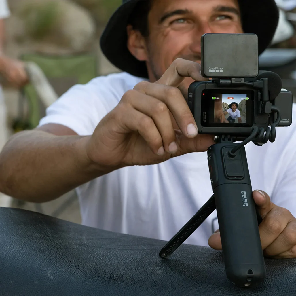 GoPro Volta - Ultimate Battery Grip, Tripod & Remote for HERO10, HERO11, HERO12, and HERO13 Black - Image 6