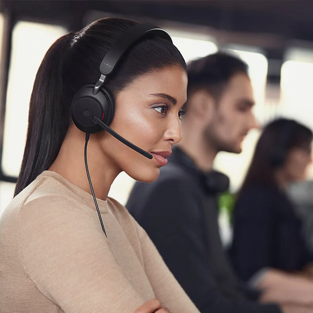 Jabra Evolve2 40 SE - Stereo Wired On-Ear Headset | HSC131 - Image 4