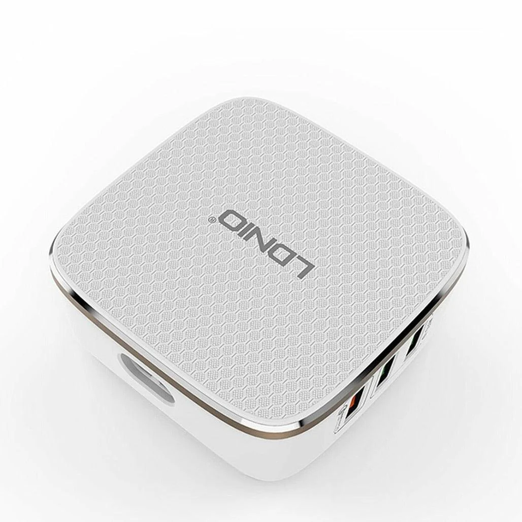 LDNIO A6704 Qualcomm Quick Charge 3.0 + 5 Auto ID 6-USB Desktop Charger – High-Speed Charging Hub - Image 2