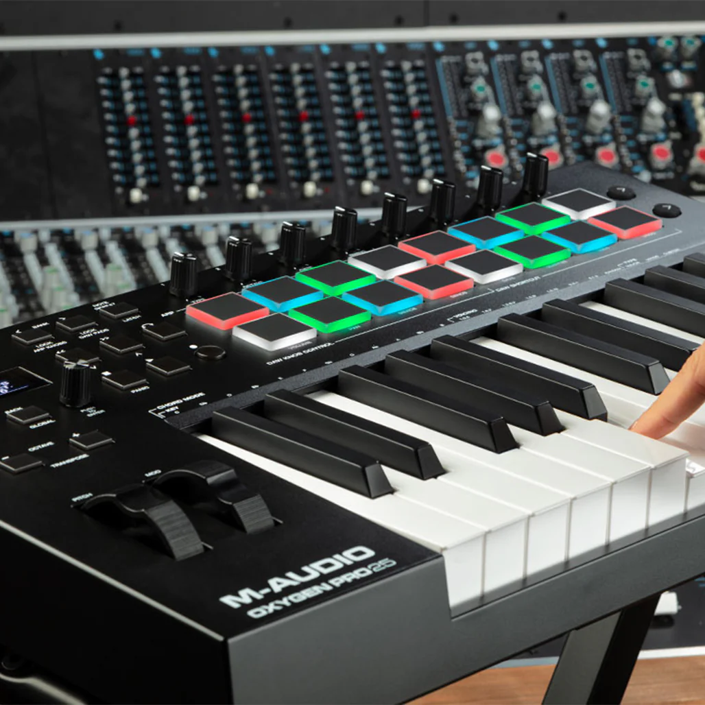 M-Audio Oxygen Pro 25 - 25-Key USB MIDI Controller - Image 8