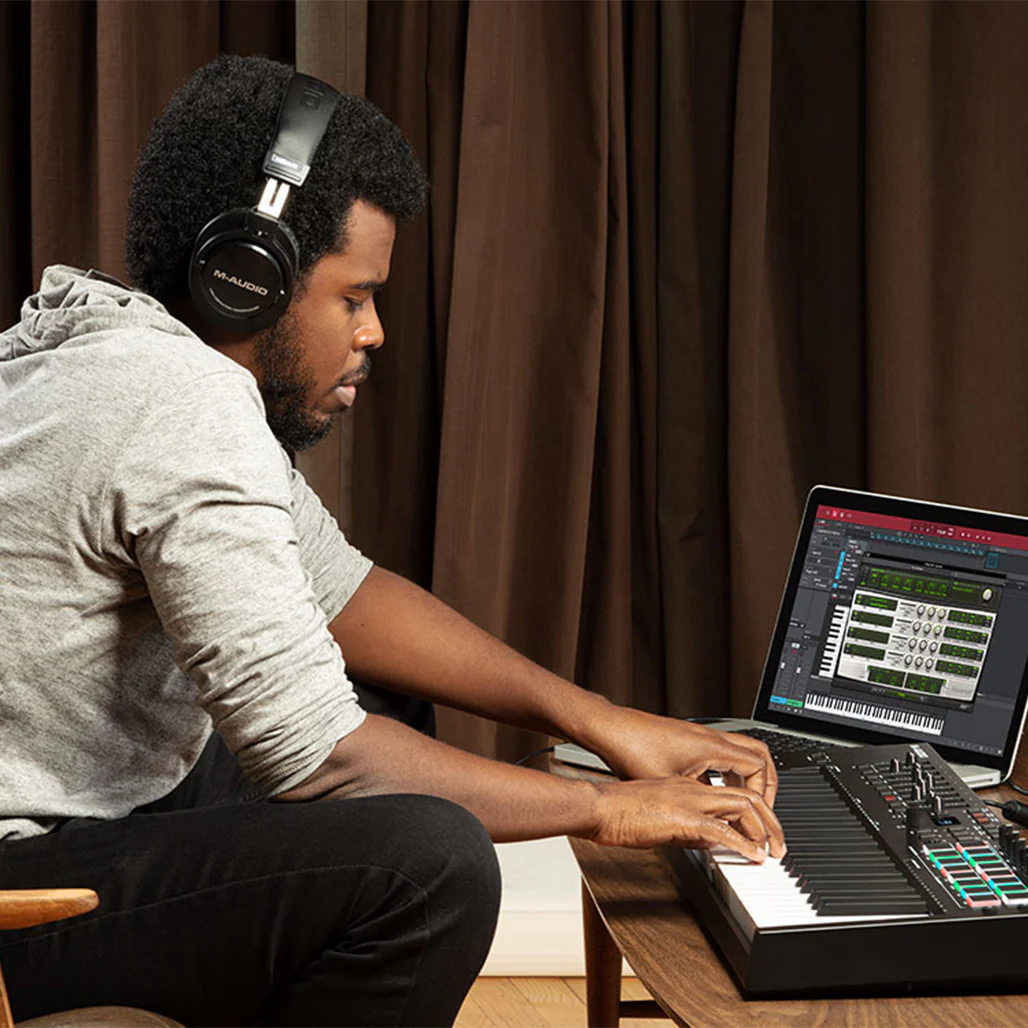 M-Audio Oxygen Pro 49 - 49-Key USB MIDI Controller - Image 5