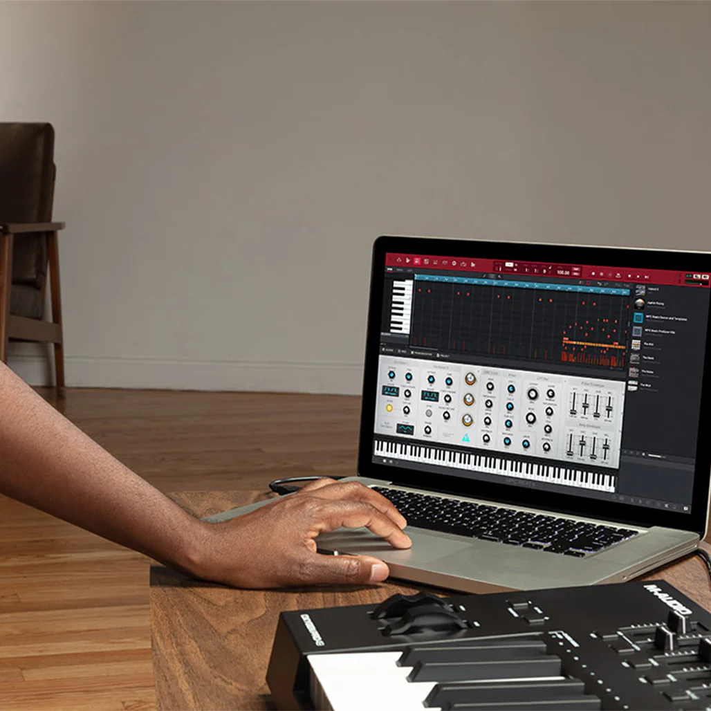 M-Audio Oxygen Pro 49 - 49-Key USB MIDI Controller - Image 7