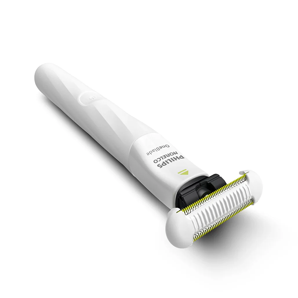 Philips Norelco OneBlade Intimate QP1924/70 Rechargeable Trimmer & Shaver - Image 4