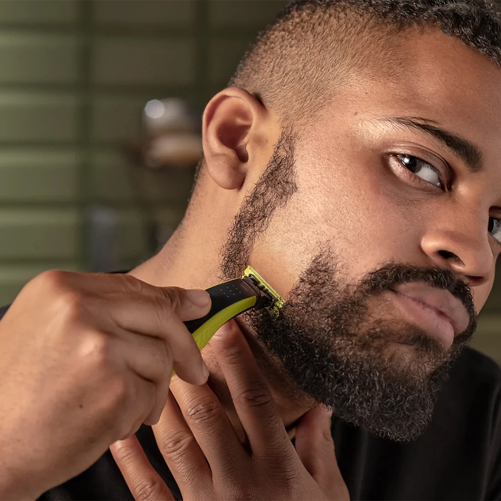 Philips Norelco OneBlade Replacement Blade QP210/51 – Trim, Edge & Shave Any Hair Length - Image 5