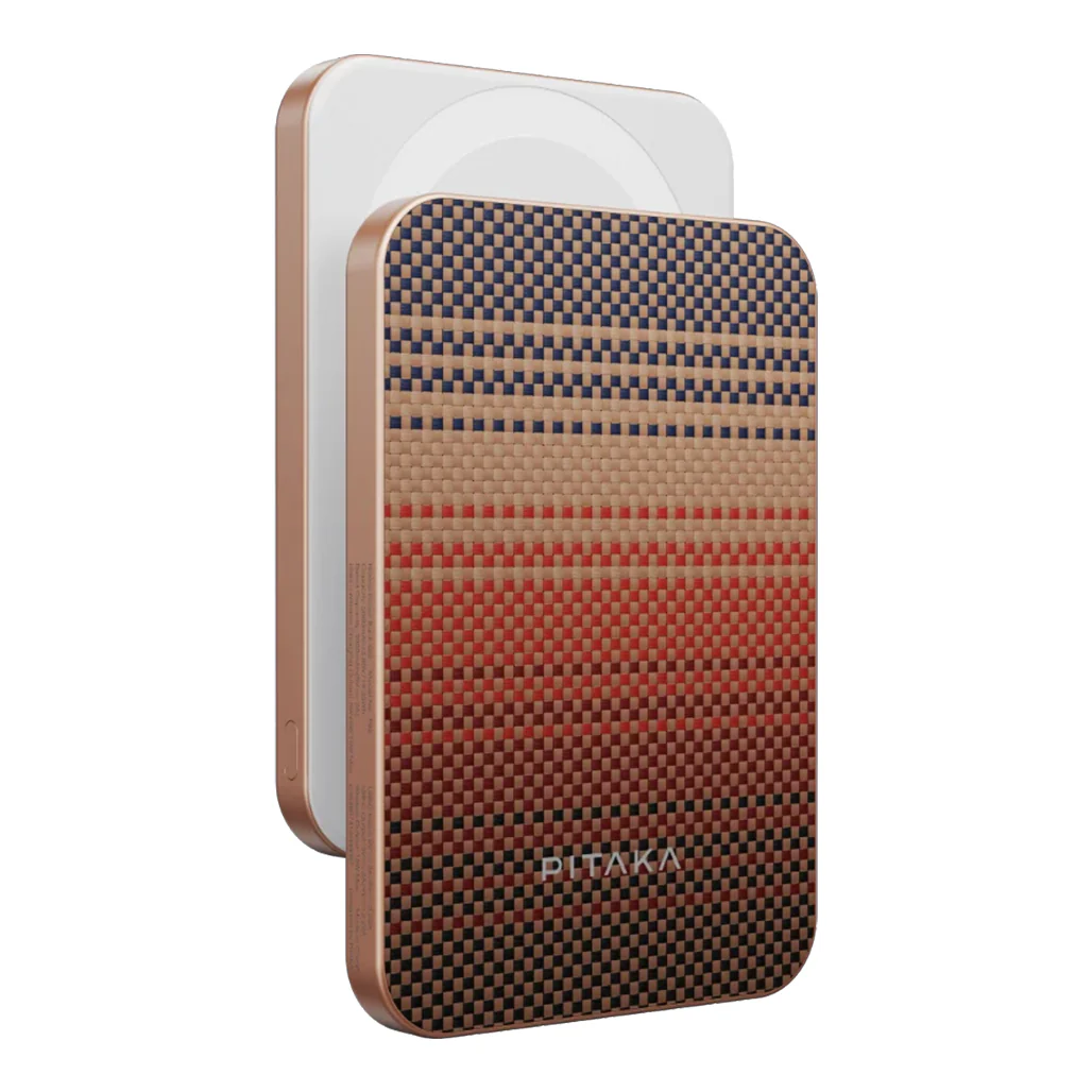 Pitaka Aramid Fiber Magnetic Power Bank – 5000mAh Slim Qi2 Fast Wireless Charger with Magnetic Attachment - Image 5