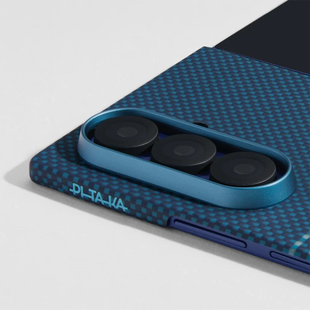 Pitaka Ultra-Slim Galaxy Z Fold7 Case - Image 10