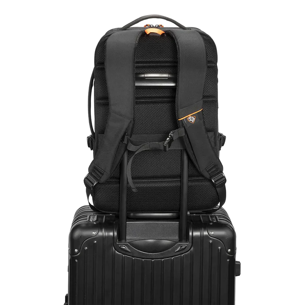 Porodo Gaming PS5 Storage & Laptop Backpack – Water-Resistant Travel Bag with Type-C PD 40W Charging Port - Image 2