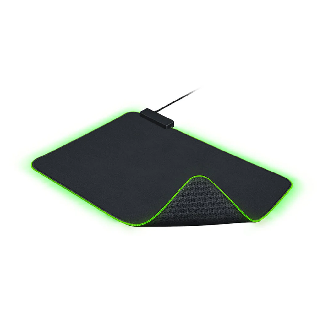 Razer Goliathus Chroma Gaming Mouse Mat - RGB Illumination with Soft Micro-Textured Surface - Image 3