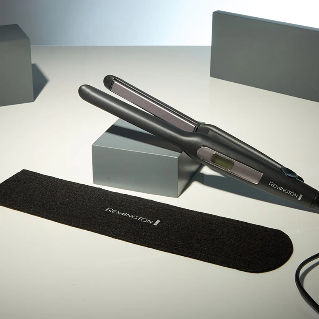 Remington Pro-Ceramic Extra Slim Hair Straightener - Image 2