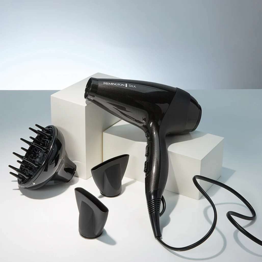 Remington Silk AC Hair Dryer 2400W - Image 2