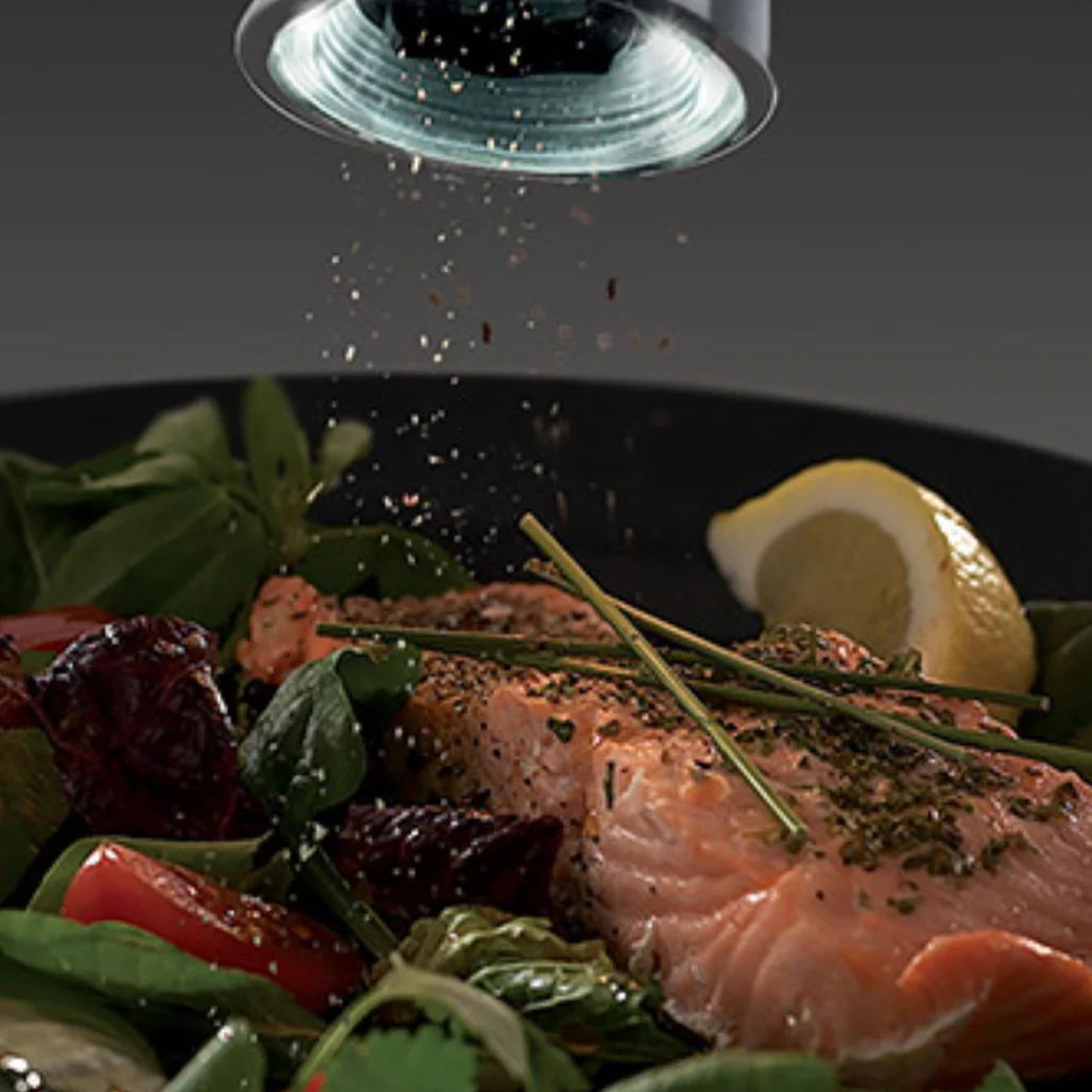 Russell Hobbs Salt & Pepper Grinder - Image 3