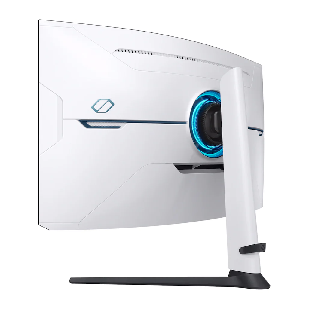 Samsung Odyssey Neo G8 32" 4K UHD 240Hz Curved Gaming Monitor - Image 10