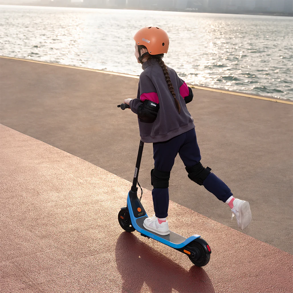 Segway Ninebot eKickScooter C2 Lite - Image 6