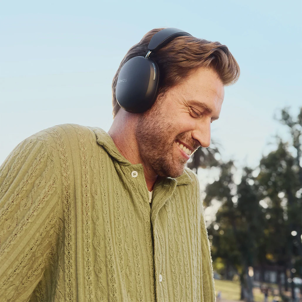 Sonos Ace - Wireless Over-Ear Noise Cancelling Headphones - Image 9