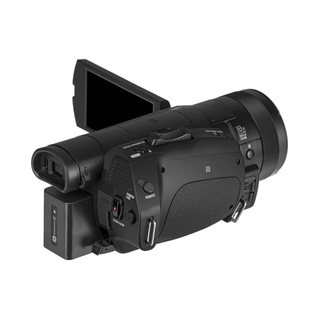 Sony FDR-AX700 - 4K HDR Camcorder with Fast Hybrid AF - Image 7