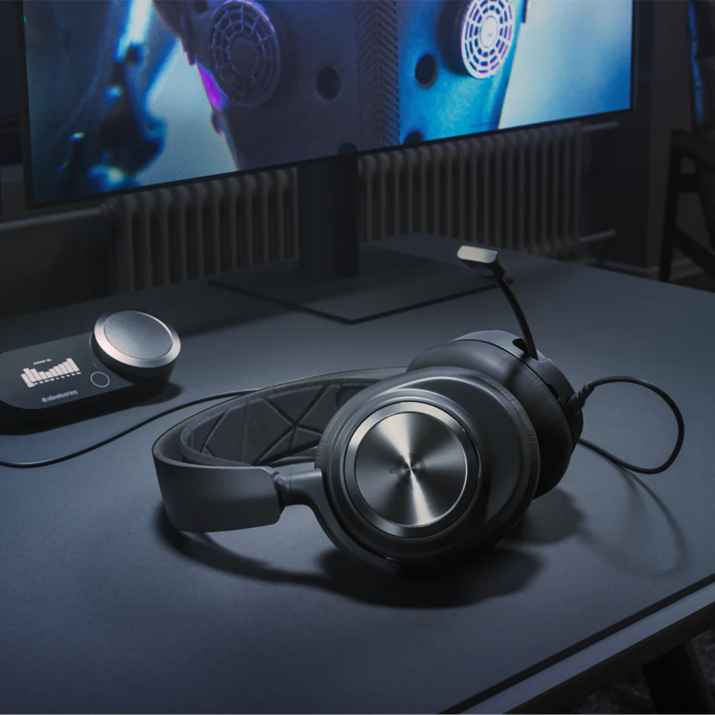 SteelSeries Arctis Nova Pro Wired Gaming Headset - Image 5