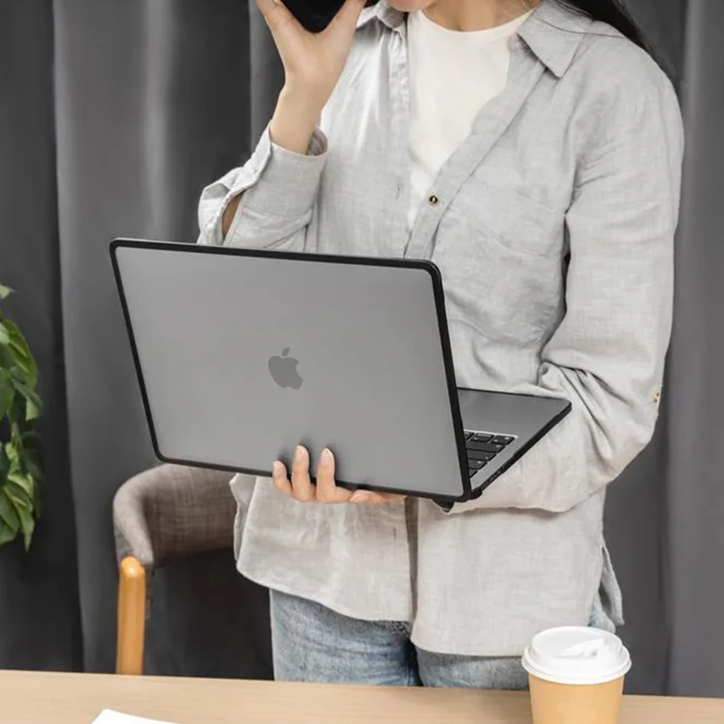 SwitchEasy Defender Case for MacBook Pro 13" (2022-2016) – Shockproof, Anti-Scratch, and Heat Dissipation - Image 6