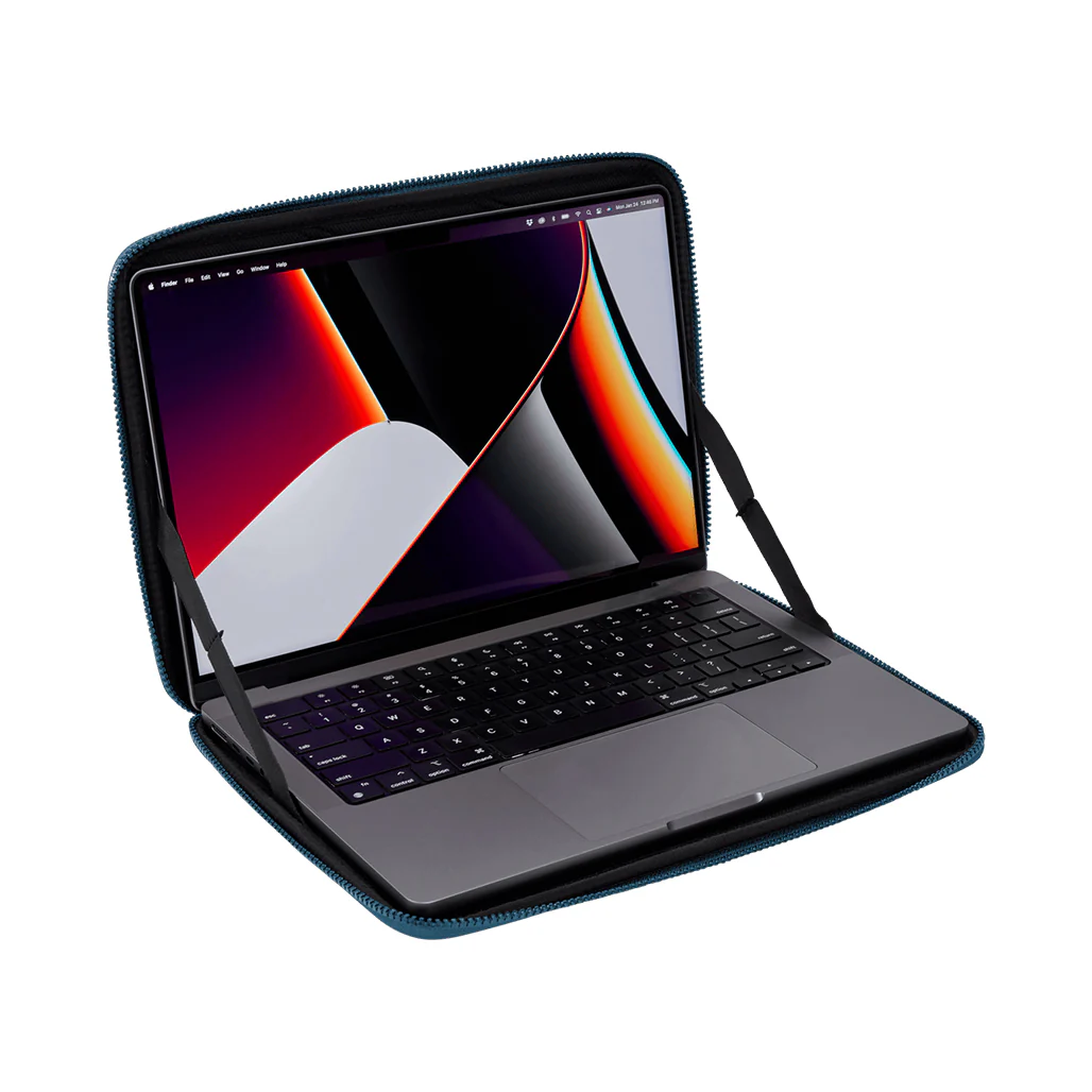 Thule Gauntlet sleeve for MacBook Pro 14" - Image 6