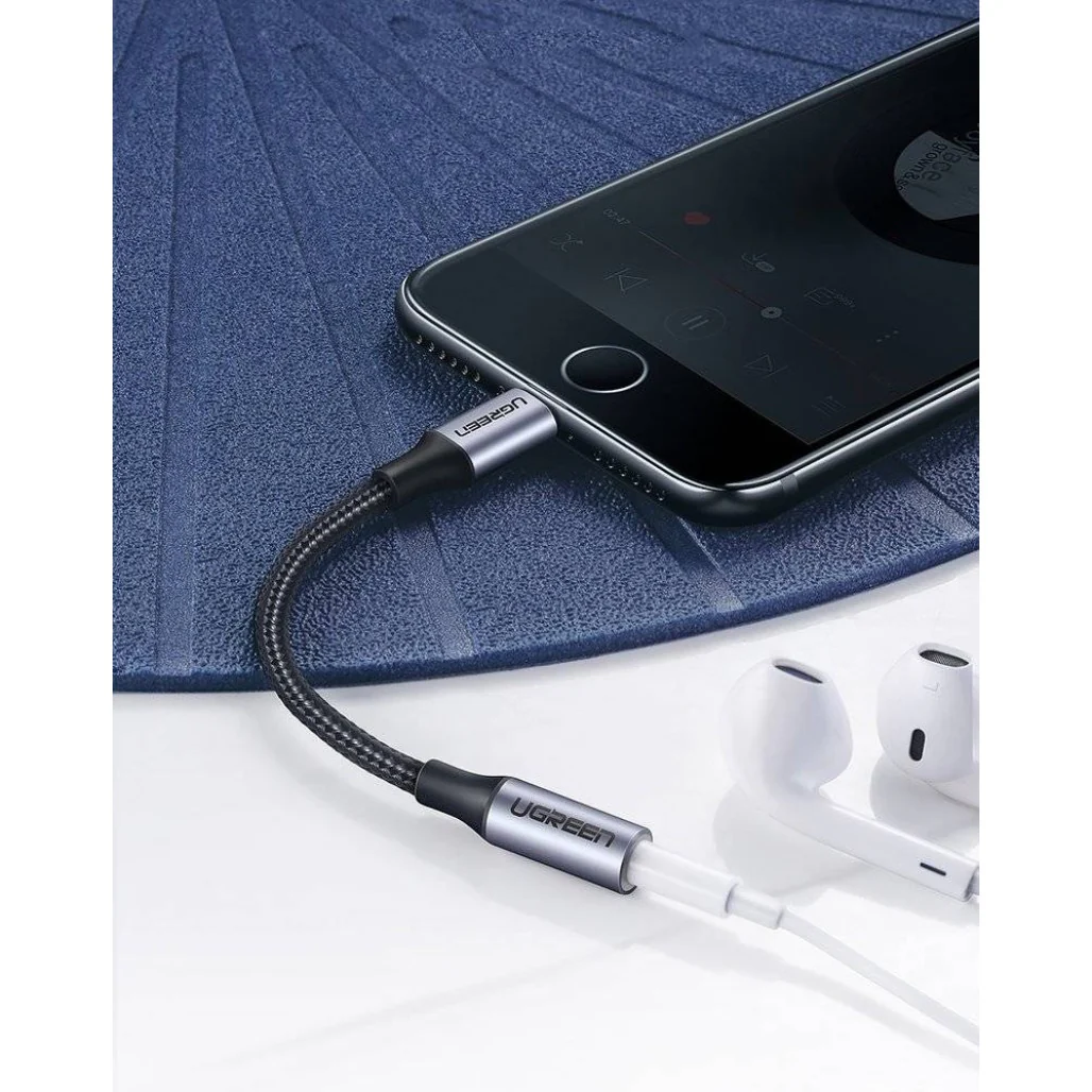 Ugreen 3.5mm Jack to Lightning Headphone Adapter – MFi Certified (10cm) - Image 3