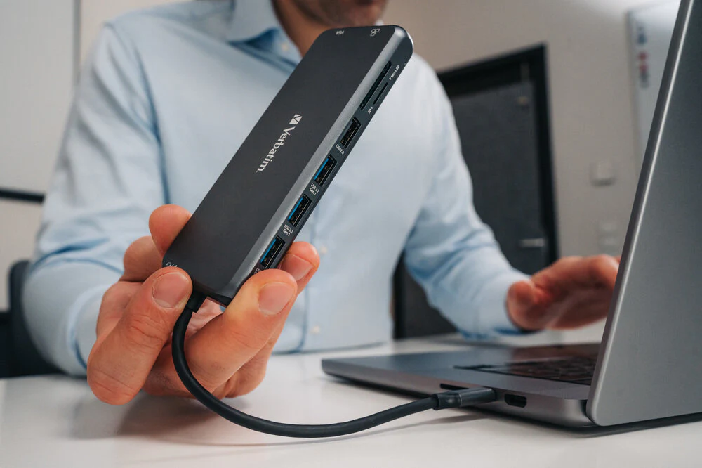 Verbatim USB-C Pro 14-Port Multiport Hub - Image 12